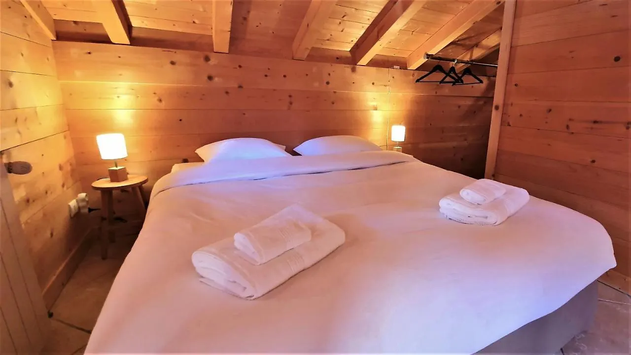 Bienvenue Dans Notre Chalet! Appartement Les Sitelles Le Grand-Bornand 0*,